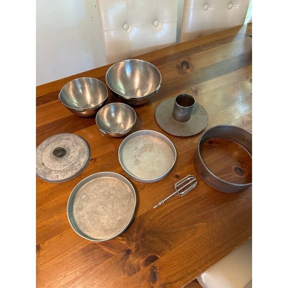 Vintage lot of Kitchen baking dishes - Picture 1 of 9
